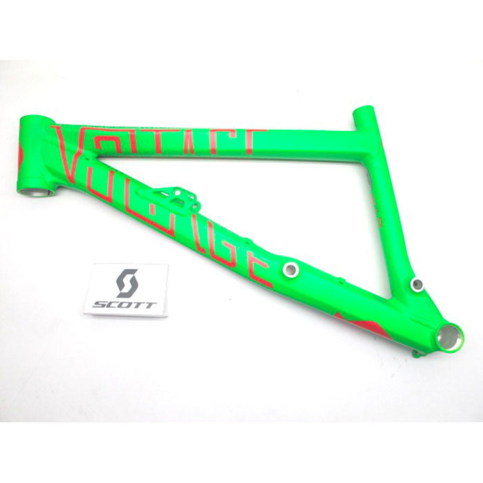 Front triangle Voltage FR 10 2014