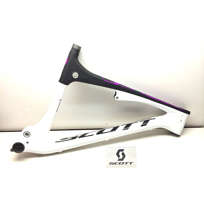 Front triangle Contessa Genuis 700 2015