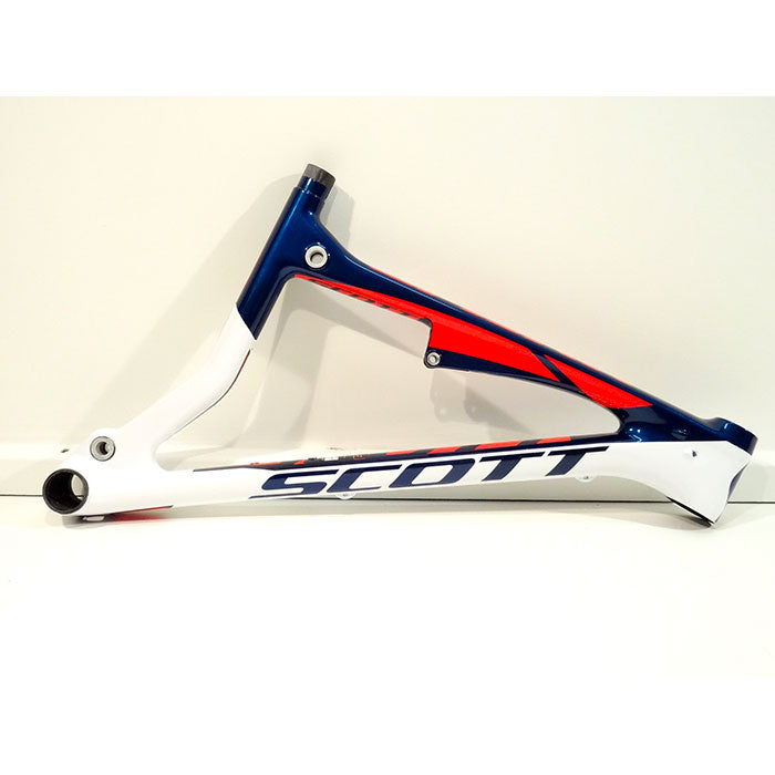 SCO Front triangle Spark 930 16