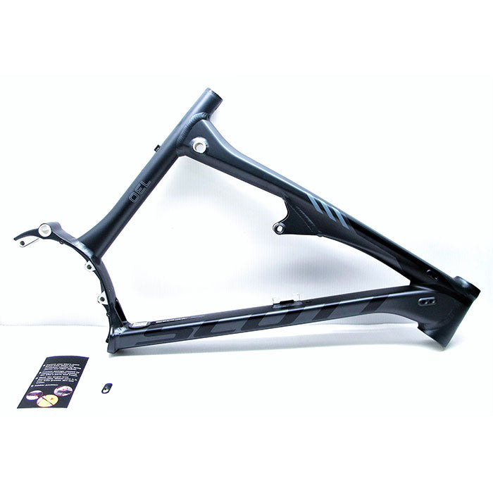 SCO Front triangle E-Genius 730 18