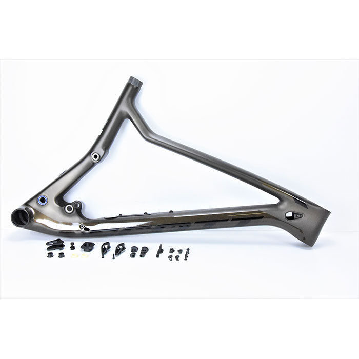 SCO Front triangle Spark 900 Ult 19